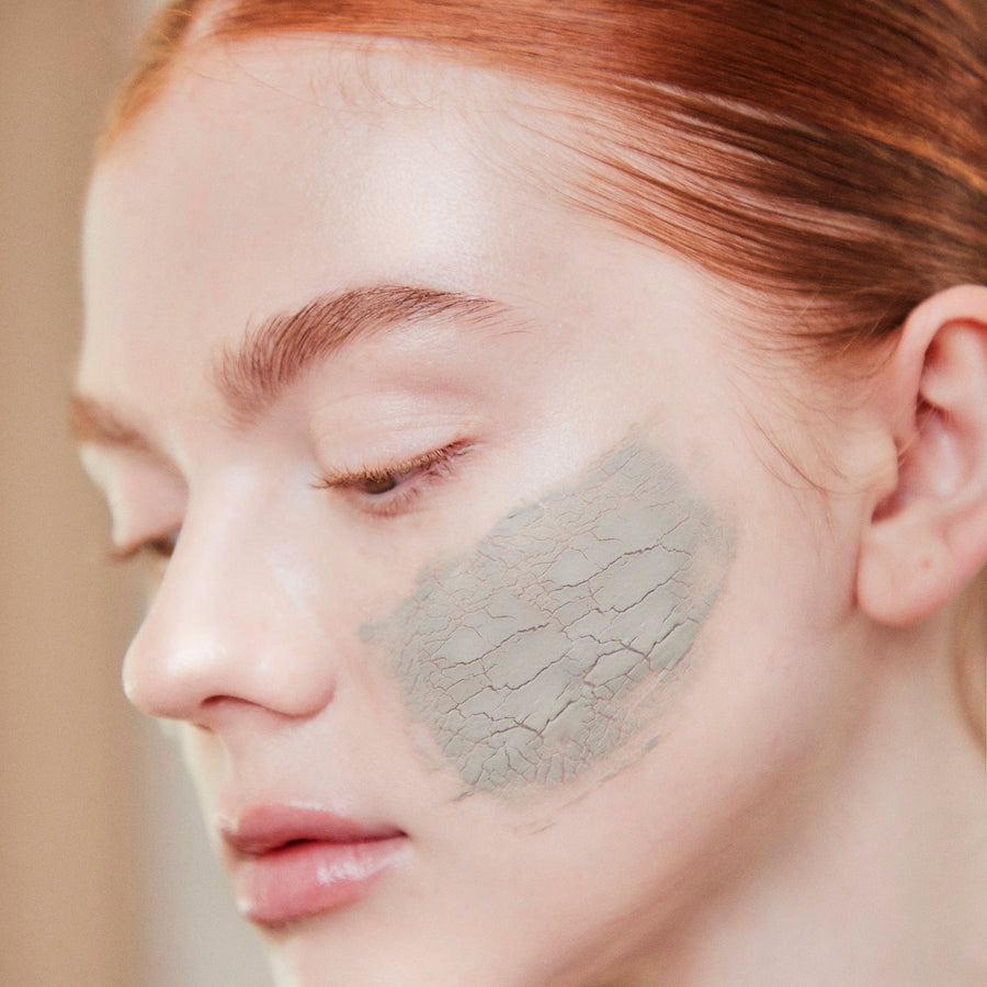 Polished Clay and Sea Salt Hydrating Mud Mask